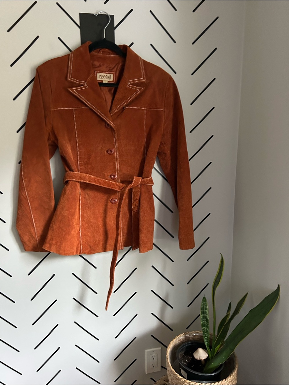 Vintage 2000’s Wilson’s Leather Suede Trench Style Short Jacket burnt orange